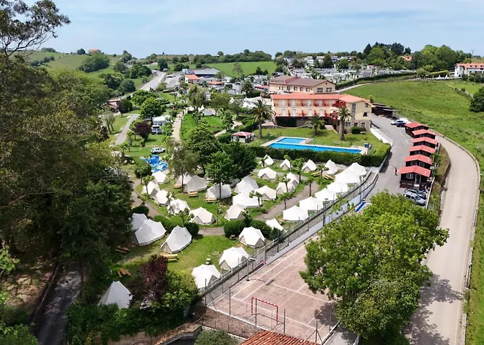 Resort Camping Santillana del Mar